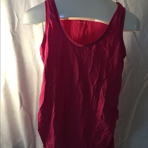 Small tank or under shirt maternity small
